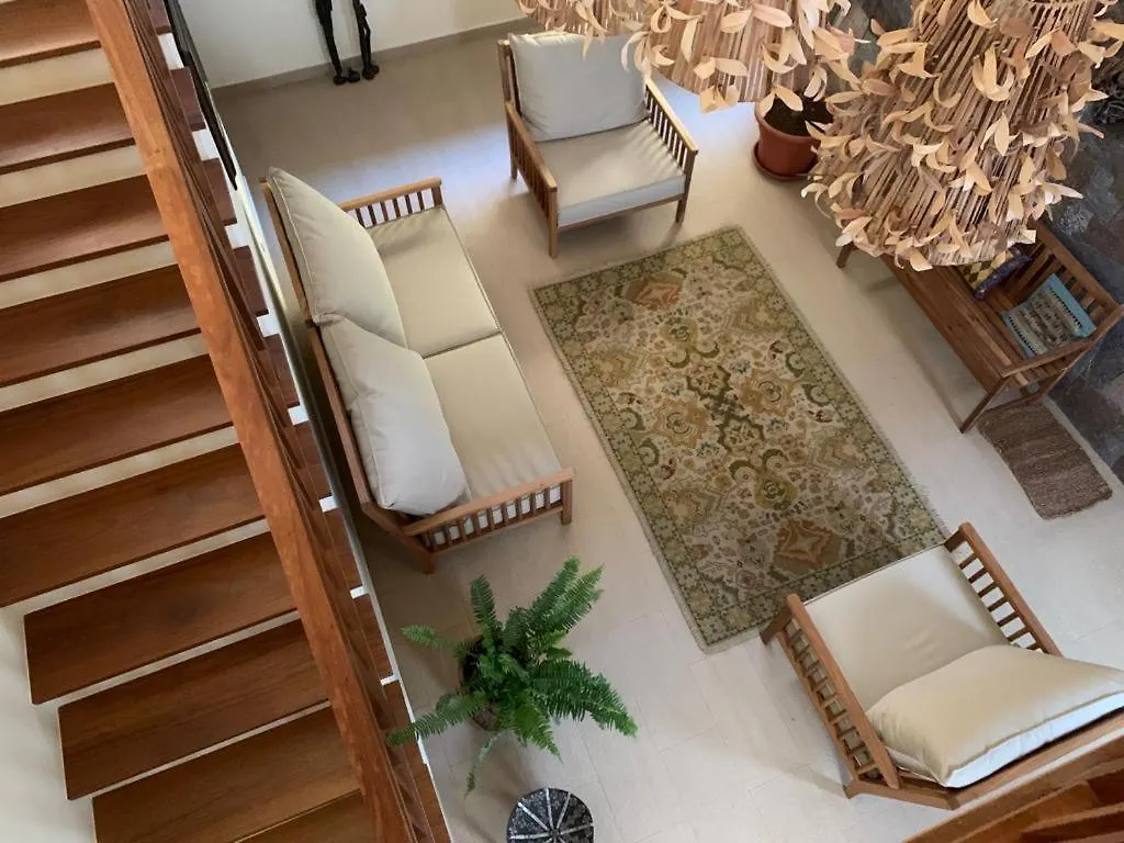 Casa Das Buganvilias Praia Guest house