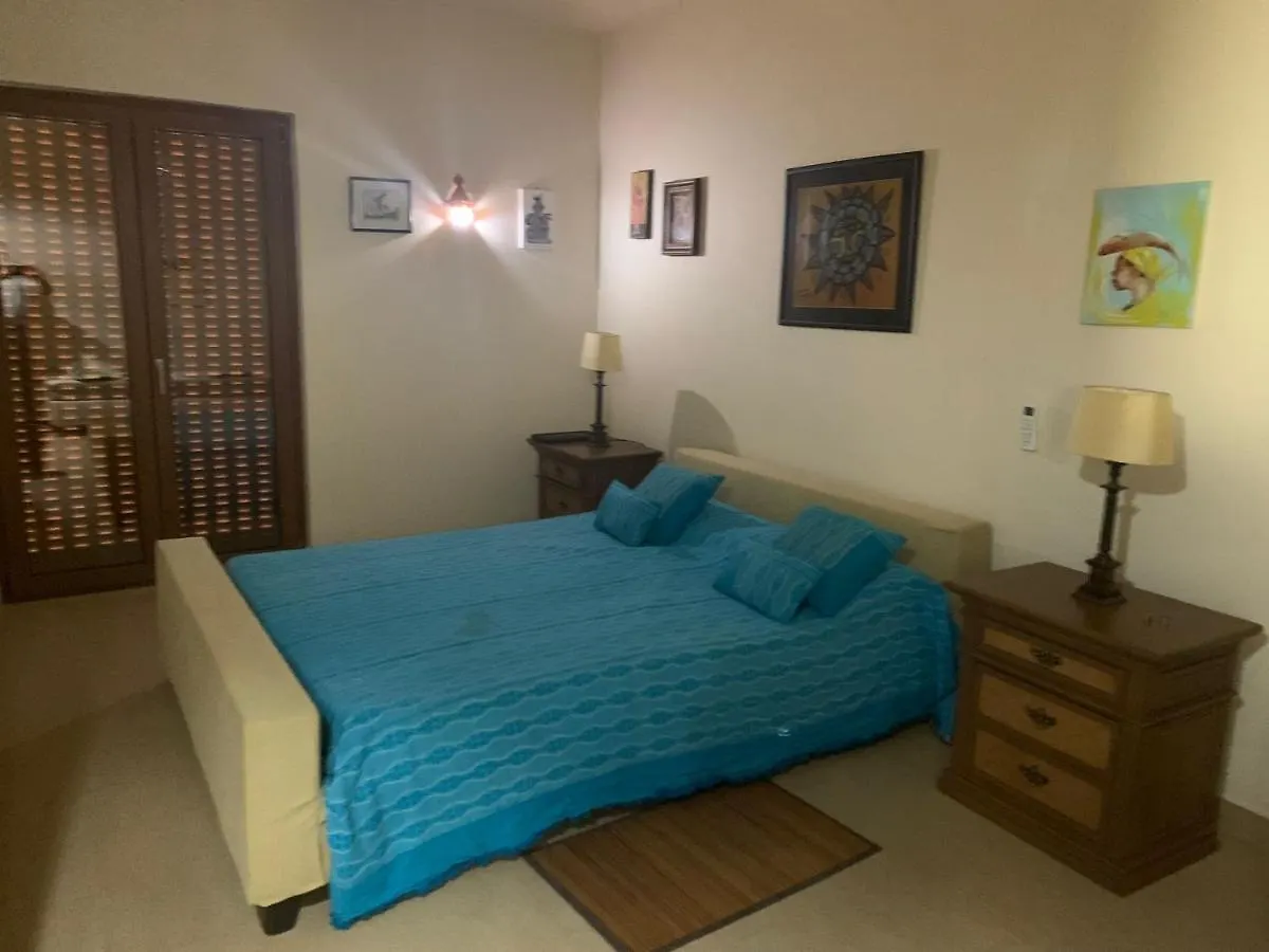 Pensión Casa Das Buganvilias Praia